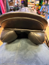 Load image into Gallery viewer, Used 17” HDR Monoflap Dressage Saddle #29244
