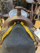 Load image into Gallery viewer, Used 16” Dakota Western Trail Saddle #20336
