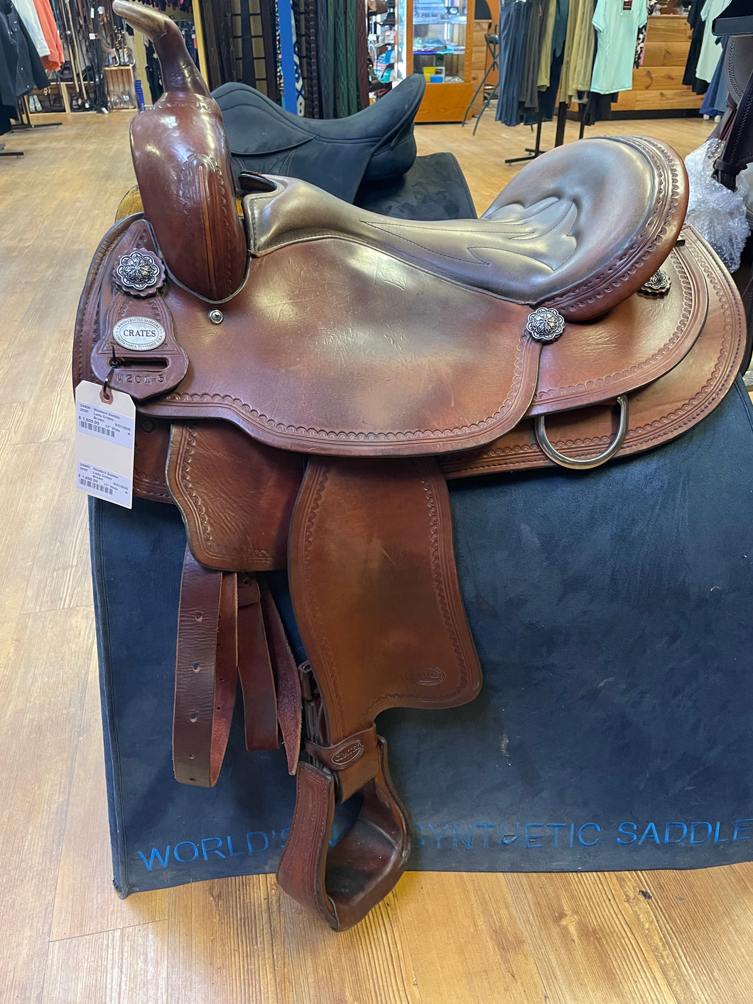 Used 17” Crates Lightweight trail Saddle #23900