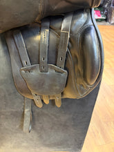 Load image into Gallery viewer, Used 18” Lovatte &amp; Ricketts Sylvan All Purpose #29115
