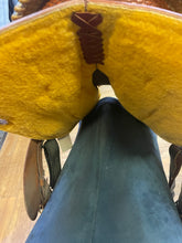 Load image into Gallery viewer, Used 14.5” RS Saddlery Barrel Saddle #22751
