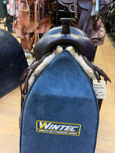 Load image into Gallery viewer, DEMO 16” High Horse Daisetta Western Saddle xwide
