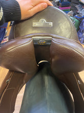 Load image into Gallery viewer, Used 18” Bates All Purpose #24576
