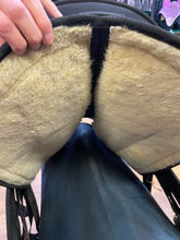 Load image into Gallery viewer, Used 15” Abetta Western Saddle #23125
