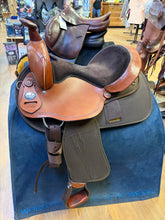 Load image into Gallery viewer, Used 15” Fabtron Lady Trail Saddle
