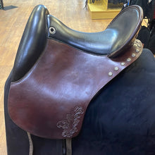 Load image into Gallery viewer, Used DP Roma Saddle Baroque Saddle #16083
