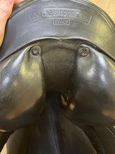 Load image into Gallery viewer, Used 17” Prestige Appaloosa Dressage Saddle #21490
