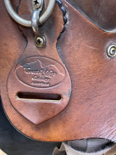 Load image into Gallery viewer, Used 16” Crest Ridge Saddlery Western Saddle #19219
