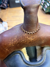 Load image into Gallery viewer, Used 16” High Horse Park and Trail western saddle #30007
