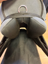Load image into Gallery viewer, Used 14” Daslo Leadline Saddle #28676
