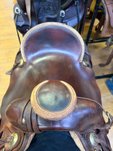 Load image into Gallery viewer, Used McCall Ranch Western Saddle
