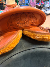 Load image into Gallery viewer, Used 15.5” McCall Wade Sunflower Saddle

