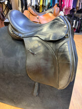 Load image into Gallery viewer, Used 18” Lovatte &amp; Ricketts Sylvan All Purpose #29115
