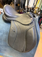 Load image into Gallery viewer, Used 17” GFS All Purpose Hunt Saddle #28479
