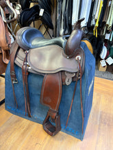 Load image into Gallery viewer, Used 17” Circle Y Park and Trail Western Saddle #30041
