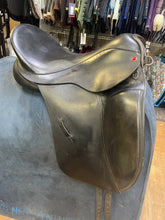 Load image into Gallery viewer, Used 18.5” Albion Original Comfort Dressage Saddle #21809
