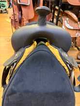 Load image into Gallery viewer, Used 12” Wintec Western Pony Blanket #29352
