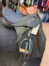 Load image into Gallery viewer, Used 16.5” Wintec 2000 All Purpose Set #26331
