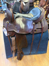 Load image into Gallery viewer, Used 17” High Horse Park and Trail Western Saddle #28191
