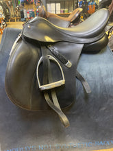 Load image into Gallery viewer, Used 17.5” Bates All Purpose Saddle #25480
