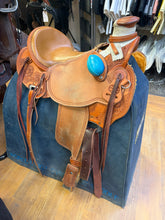 Load image into Gallery viewer, Used 15.5” McCall Wade Sunflower Saddle
