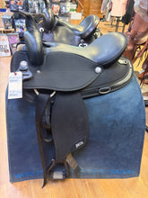 Load image into Gallery viewer, Used 17” Abetta Super Cushion Western Saddle #28053
