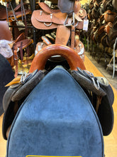 Load image into Gallery viewer, Used 16” Double Diamond xwide Endurance Saddle #29561

