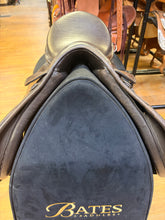 Load image into Gallery viewer, Used 17” Collegiate Senior Event Saddle #28050
