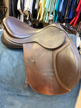 Load image into Gallery viewer, Used 16.5” Arena Close Contact #27499
