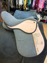 Load image into Gallery viewer, Used 14” Daslo Leadline Saddle #28676
