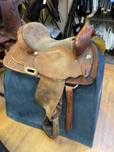 Load image into Gallery viewer, Used 16” RS Custom Ranch Saddlery Barrel #24394
