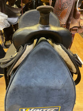 Load image into Gallery viewer, Used 15” Abetta Western Saddle #23125
