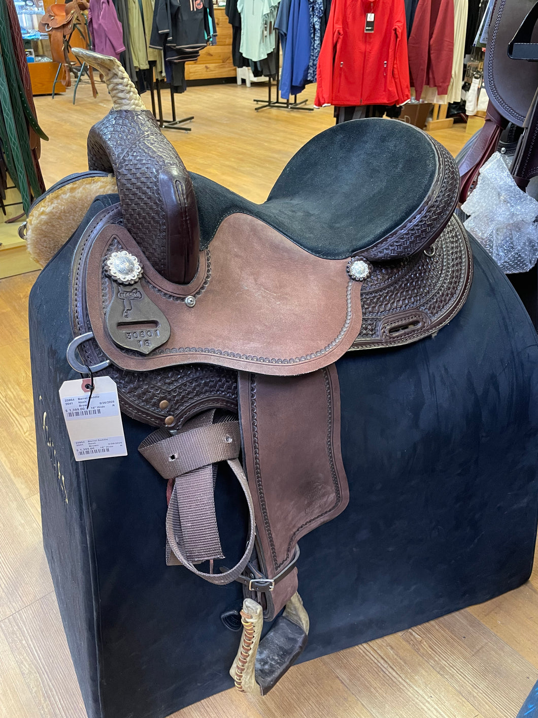 Used 16” Nash Barrel Saddle #23954