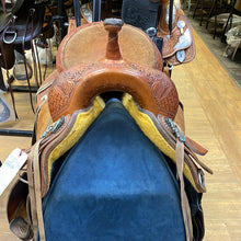Load image into Gallery viewer, Used 18” Fort Worth Saddle Co. Rough out Saddle #15640
