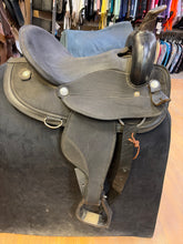 Load image into Gallery viewer, Used Abetta 15” Western Saddle #26330
