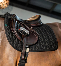 Load image into Gallery viewer, Amigo Close Contact Saddle Pad
