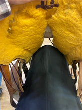 Load image into Gallery viewer, Used 15” Corriente Ranch Saddle #24230
