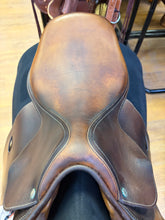 Load image into Gallery viewer, Used 17” Butet 2L 1993 Close Contact #27848
