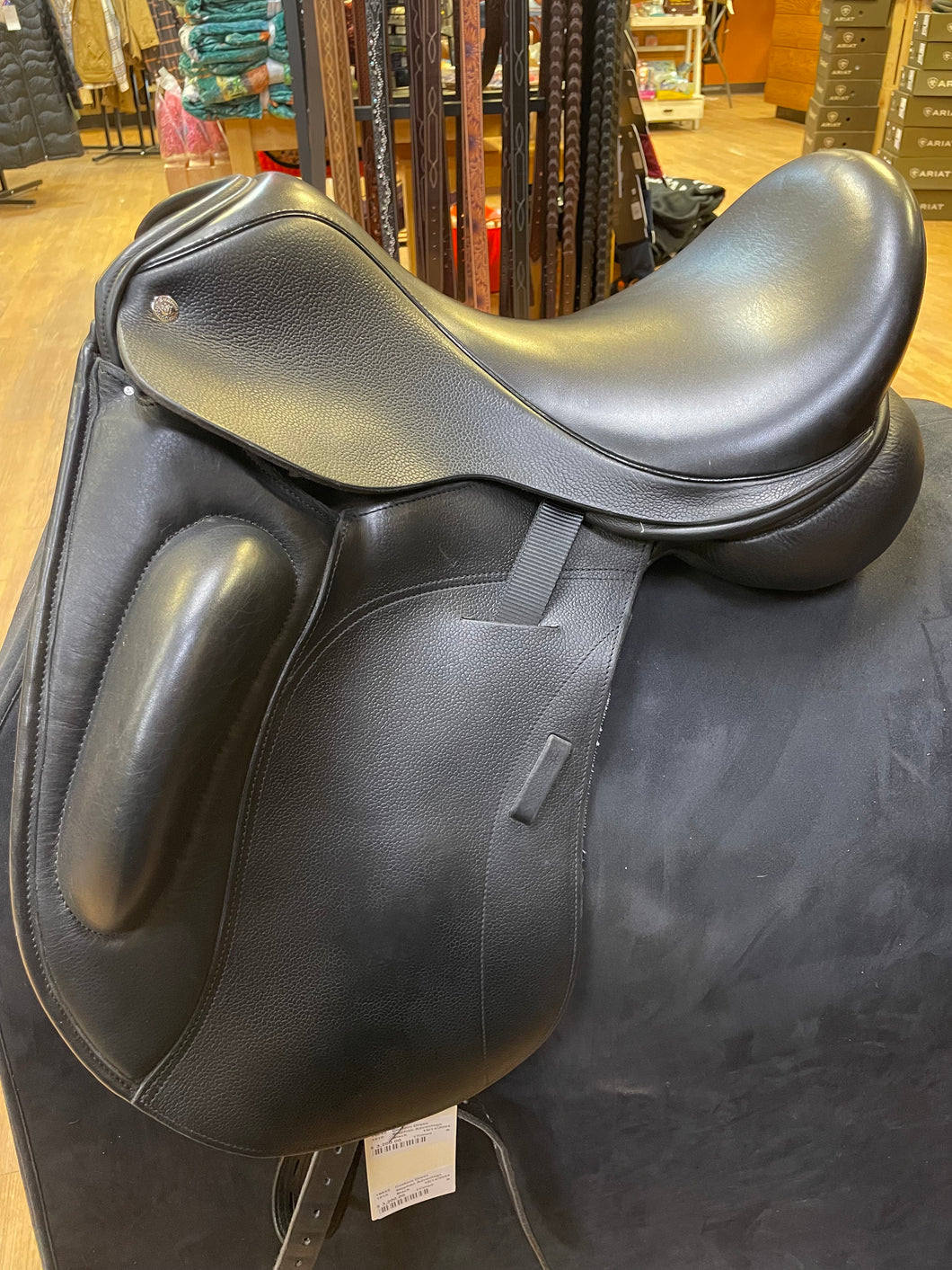 Used 17” Custom Saddlery Steffens Advantage #19842