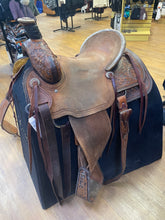 Load image into Gallery viewer, Used 15” Corriente Ranch Saddle #24230
