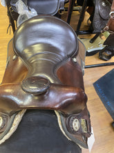 Load image into Gallery viewer, Used 16” Big Horn Western Saddle #25017
