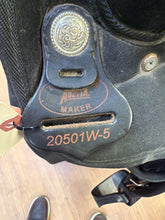 Load image into Gallery viewer, Used Abetta 15” Western Saddle #26330
