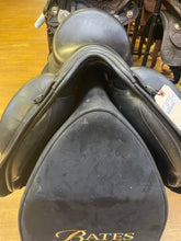 Load image into Gallery viewer, Used 17” Stellar Calypso Dressage Saddle #25284
