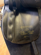 Load image into Gallery viewer, Used 17.5” Kieffer Wein Dressage Saddle #26162
