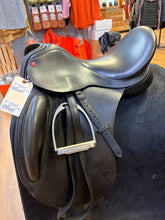 Load image into Gallery viewer, Used 18” Lovatte &amp; Ricketts Berkeley Dressage #29116
