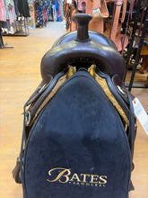 Load image into Gallery viewer, Used 16” Circle Y Custom Everglade Western Saddle #26434
