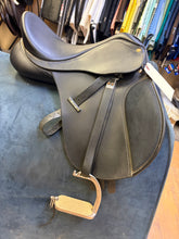 Load image into Gallery viewer, Used 15” Pony All Purpose Wintec
