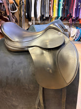 Load image into Gallery viewer, Used 18” DP All Purpose Adjustable Saddle #25743
