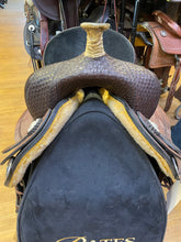 Load image into Gallery viewer, Used 16” Nash Barrel Saddle #23954
