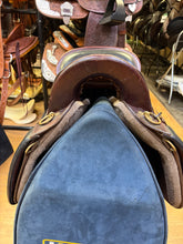 Load image into Gallery viewer, Used 15.5” Tucker Equitation Endurance Saddle #27894
